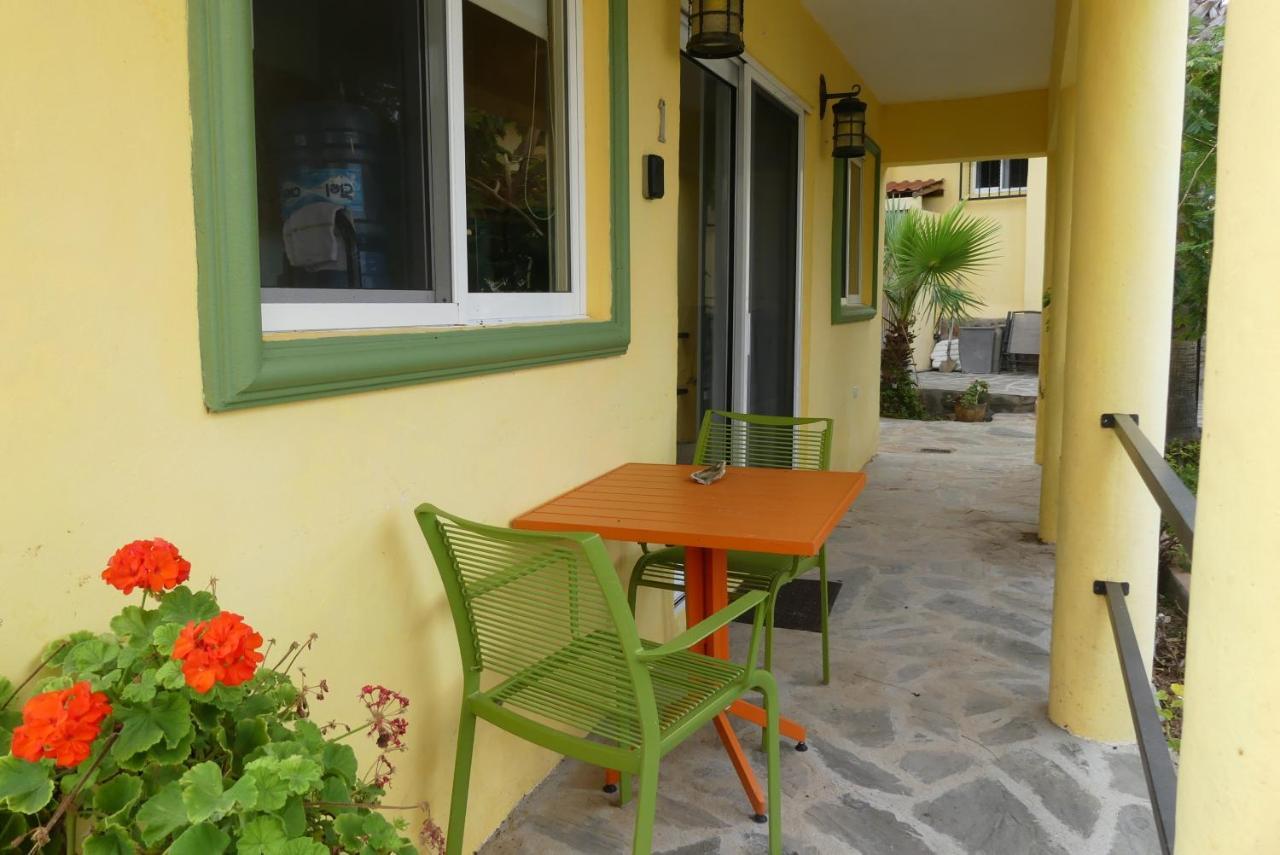 Casa Flores Casitas Todos Santos Exterior foto